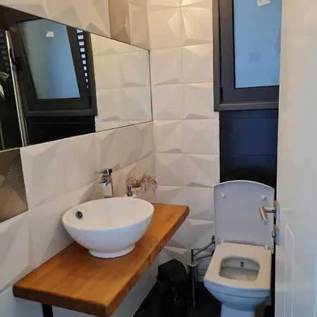 Villa Superior Between The Mountain And The Sea 4+1 *