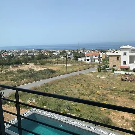 Superior Between The Mountain And The Sea 4+1 Villa